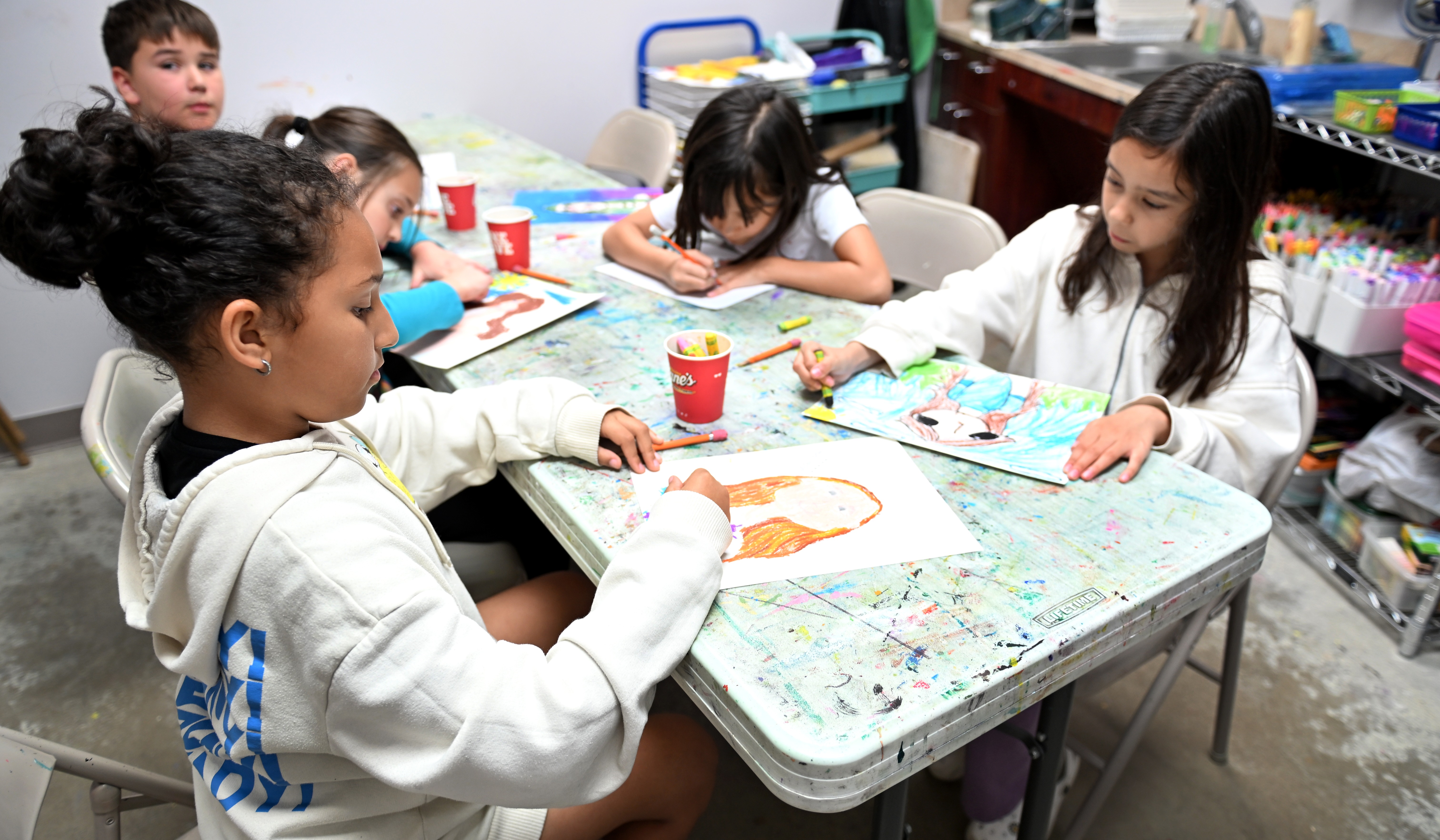 From Canvas to Confidence: Art Classes in Houston for Shy Kids